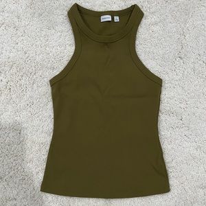 Aritzia Babaton Racerback Tank in Sz Large
